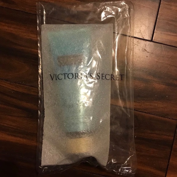 VS Aqua Kiss Lace - Limited Edition - Picture 2 of 2